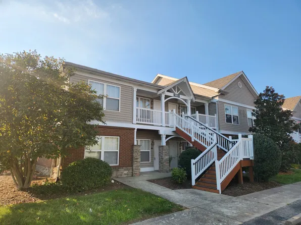 3802 Falcon Crest Dr Unit 125, Louisville, KY 40219