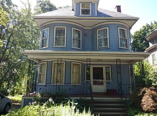 41 Osborne Rd, Brookline, MA 02446