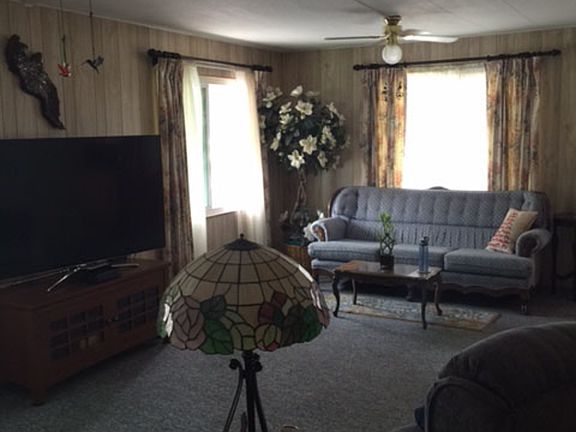 4th image of 1440 S Orange Ave Space 104