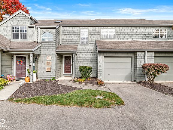 2nd image of 7180 Harbour Isle