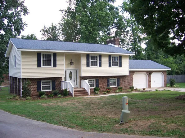 107 Autumn Ct, Roanoke Rapids, NC 27870