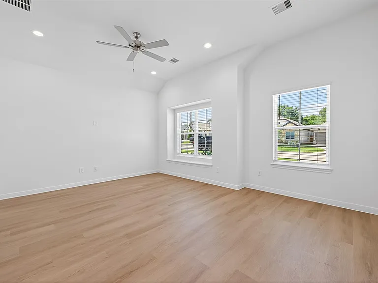 11864 E Gate Dr — Photo 7