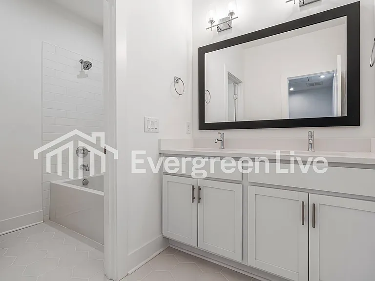 172 Leggo Ave — Photo 28