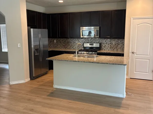2217 Violeta Cir SE, Rio Rancho, NM 87124