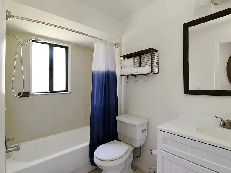 580 Skinner Blvd — Photo 7