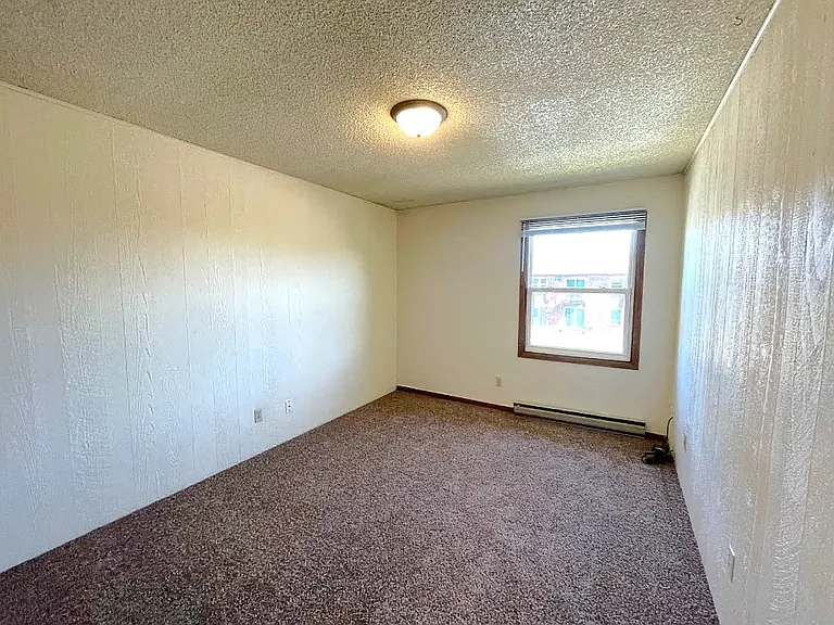 1153 Imperial Cir — Photo 6