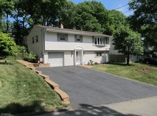 128 Marne Rd, Hopatcong, NJ 07843