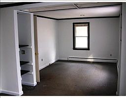 4th image of 52 Stewart Ave