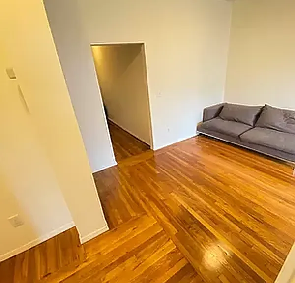 565 W 188th St #51 — Photo 6