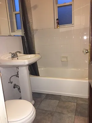 Rented by Asimina Perikleous, LREB | media 10
