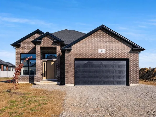 47 Bloomington Way, Chatham Kent, ON N7L 0H2