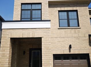 17 King George Way, Clarington, ON L1C 7E5