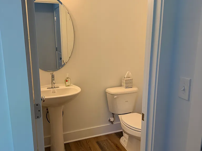 135 Blanche Way — Photo 11