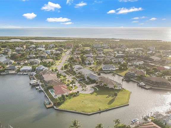 5th image of 641 Blackmore Ct Lot 1