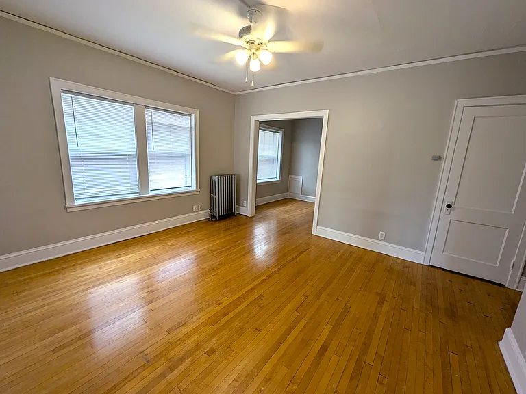 3137 Aldrich Ave S #101 — Photo 3
