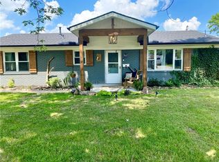 502 N West End St, Springdale, AR 72764