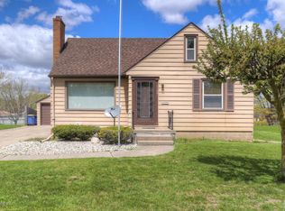 1129 Northwood St NE, Grand Rapids, MI 49505