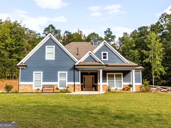 1056 Riverstone Dr, Social Circle, GA 30025