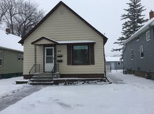 815 12th St N, Fargo, ND 58102
