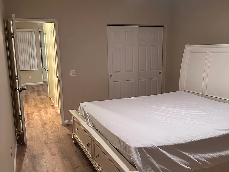 102 Shoreline Dr — Photo 16