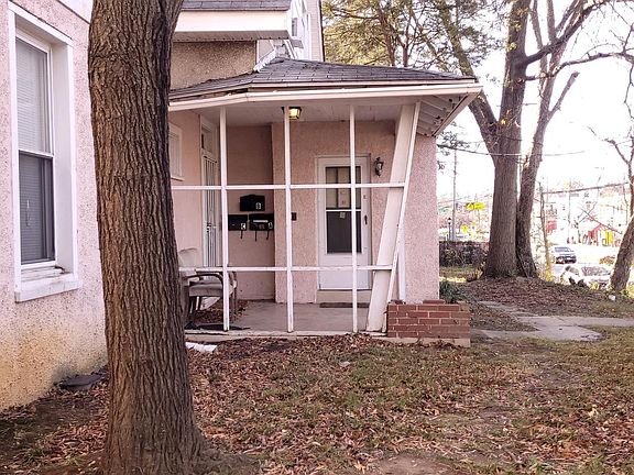 3rd image of 3501 Rhode Island Ave
