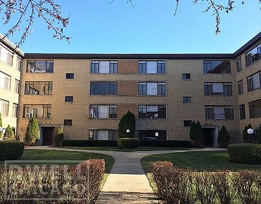 2nd image of 7537 N Bell Ave #473D