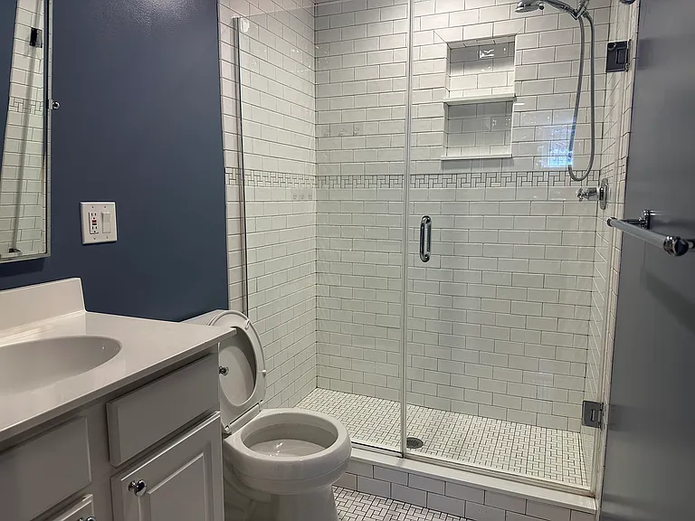 1245 Kenyon St NW #1 — Photo 11