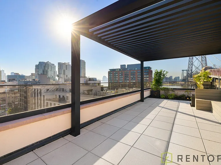 57 S 6th St #5D — Photo 9