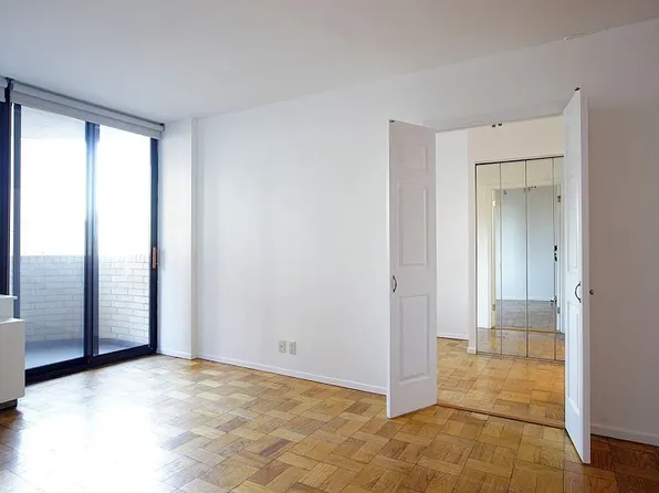 311 E 38th St APT 3E, New York, NY 10016