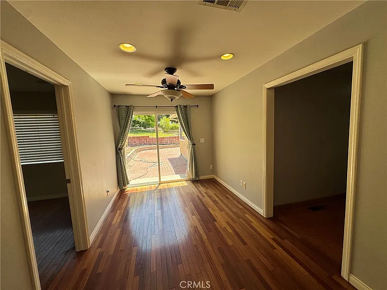 21015 Cantel Pl — Photo 19