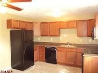 2305 Stoney End Ct, Florissant, MO