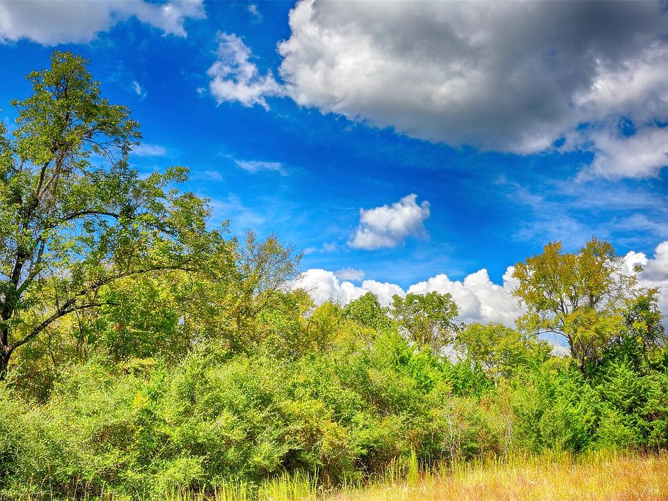1st image of Windy Oaks