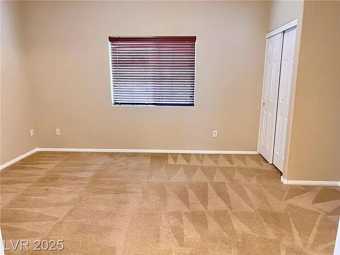 228 Friendly Ct — Photo 19