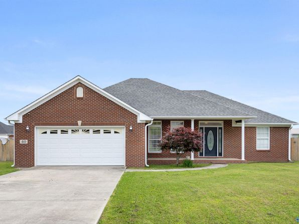 40 Cypress Dr, Decatur, AL 35603