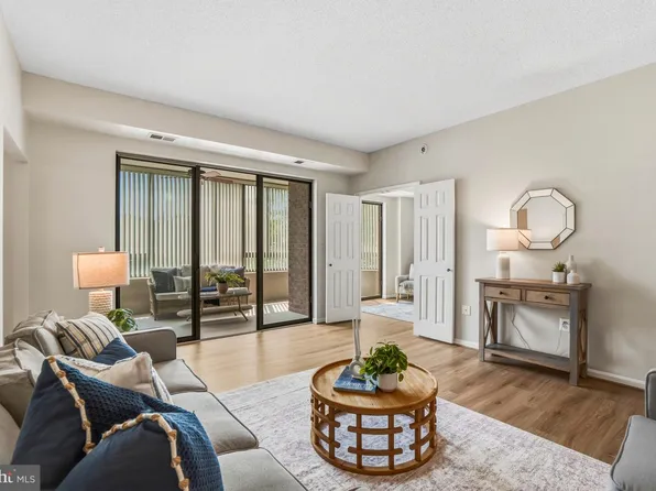 3210 N Leisure World Blvd APT 116, Silver Spring, MD 20906