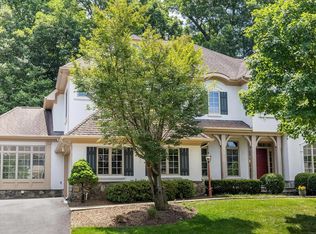 1474 Carrington Ridge Ln, Vienna, VA 22182