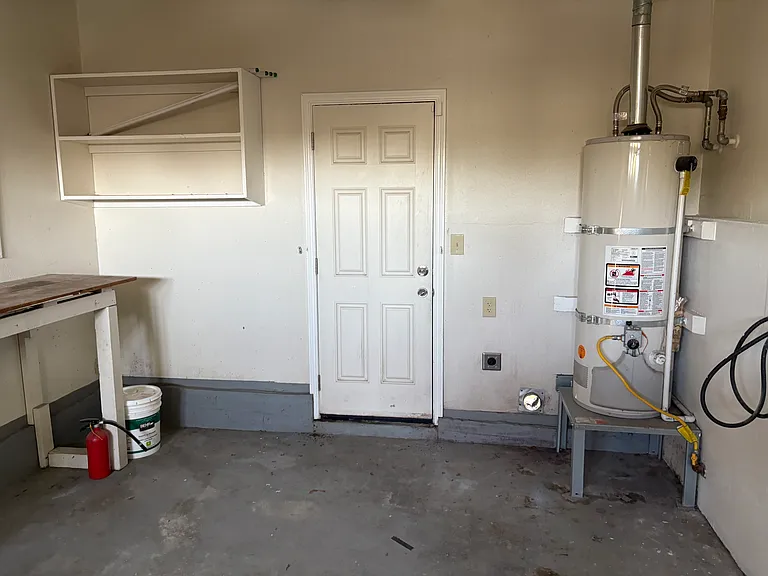 116 Carquinez St — Photo 27