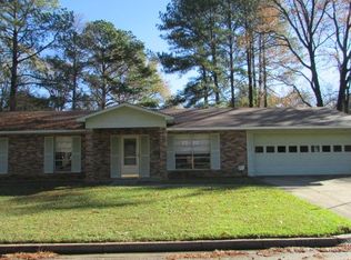 5178 N Hill Dr, Jackson, MS