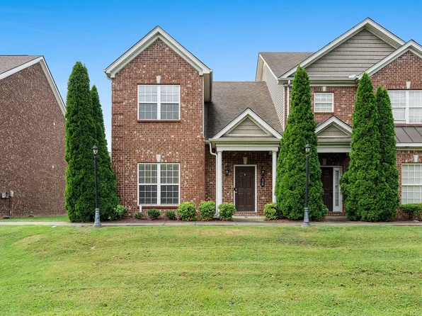 316 Rowlette Cir, Murfreesboro, TN 37127