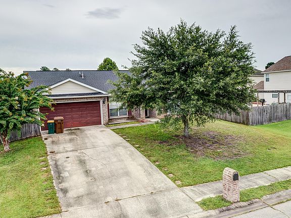 2nd image of 11935 Summerhaven Cir