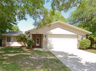 4216 Northwind Ln, Tampa, FL 33624
