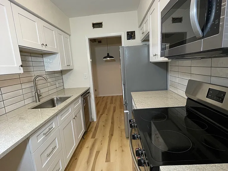 3255 Warrensville Center Rd #103 — Photo 3