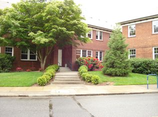 701 NE 28th Ave APT 5, Portland, OR 97232