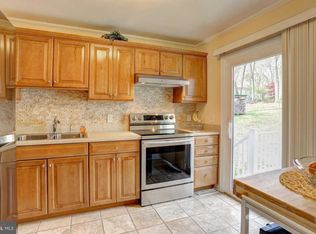 8394 Brookwood Rd, Millersville, MD