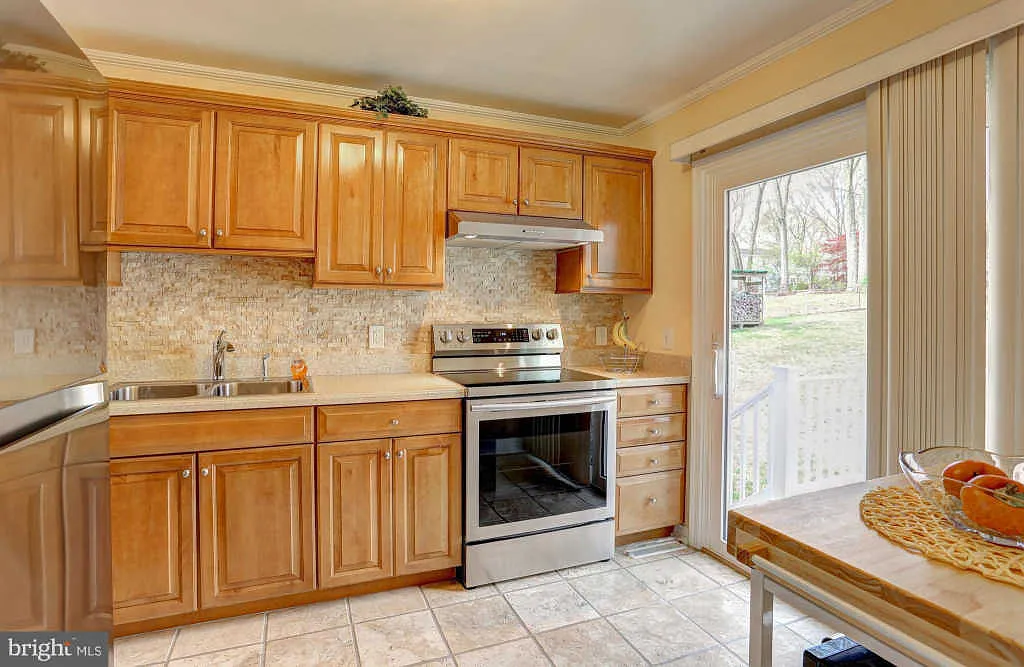 8394 Brookwood Rd photo 1