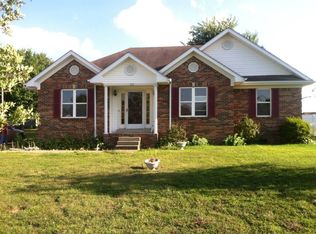 125 Picnic Ln, Hardinsburg, KY 40143