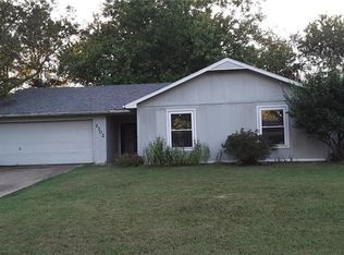 2302 S 17th Pl, Rogers, AR 72758