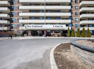 3 Lisa St #1212, Brampton, ON L6T4A2