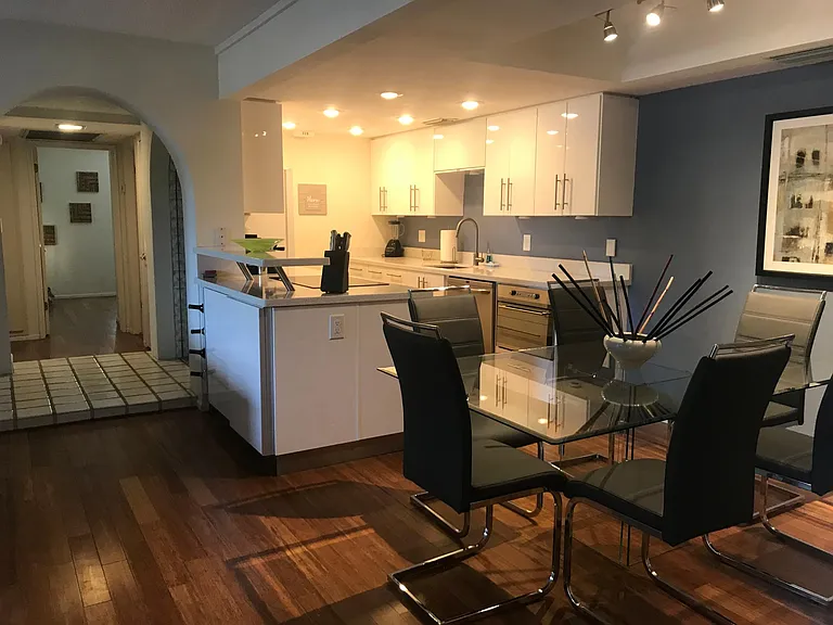 7557 N Dreamy Draw Dr — Photo 19