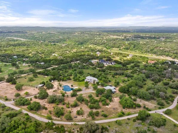 3830 Outback Trl, Spicewood, TX 78669